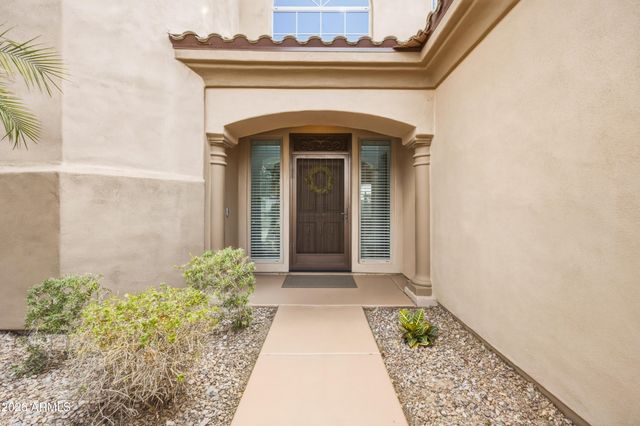 4615 E CARRIAGE Court, Gilbert, AZ 85297