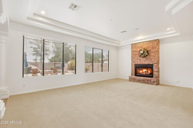 4615 E CARRIAGE Court, Gilbert, AZ 85297