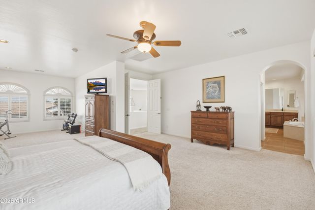 4615 E CARRIAGE Court, Gilbert, AZ 85297