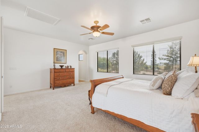 4615 E CARRIAGE Court, Gilbert, AZ 85297