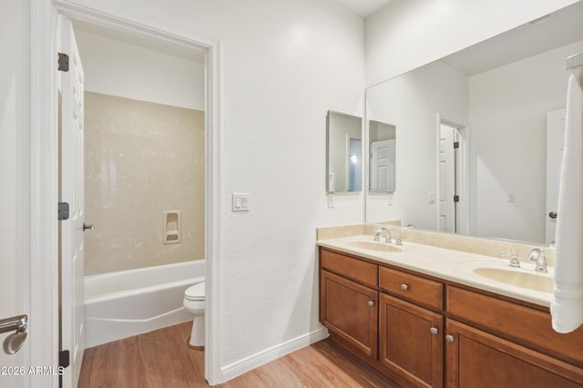 4615 E CARRIAGE Court, Gilbert, AZ 85297