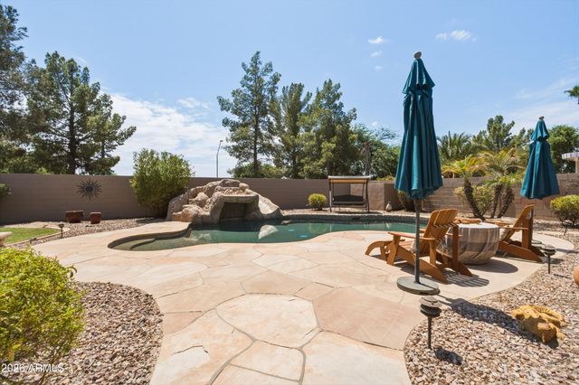 4615 E CARRIAGE Court, Gilbert, AZ 85297