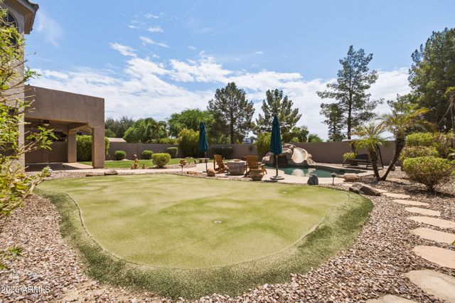 4615 E CARRIAGE Court, Gilbert, AZ 85297