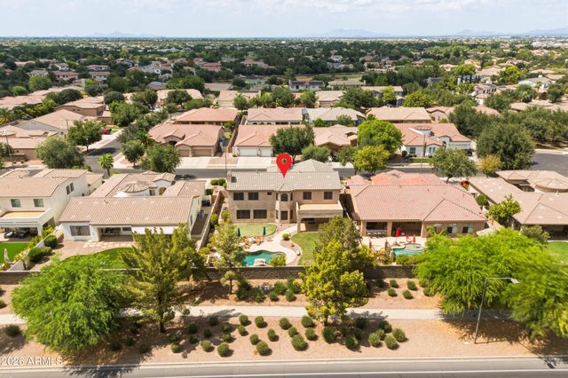 4615 E CARRIAGE Court, Gilbert, AZ 85297