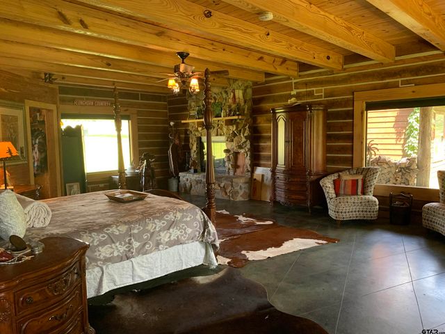 13341 Williams Lake Rd, Tyler, TX 75709