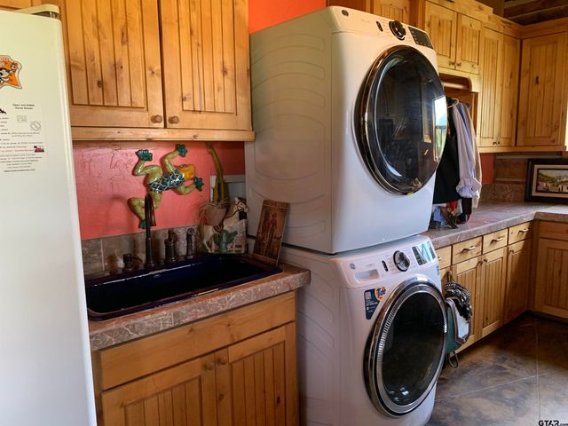13341 Williams Lake Rd, Tyler, TX 75709