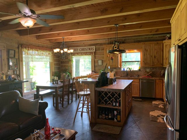 13341 Williams Lake Rd, Tyler, TX 75709