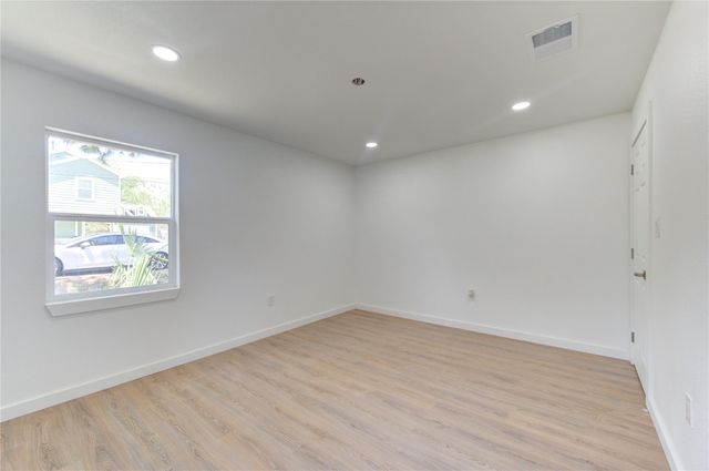 6725 Madrid Street, Houston, TX 77021