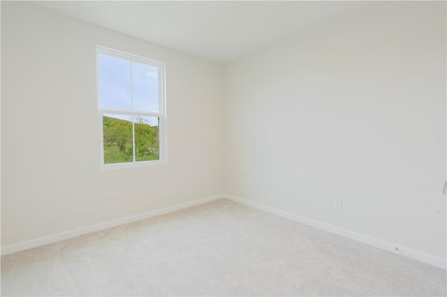 159 White Oak Drive B, Evans City Boro, PA 16033