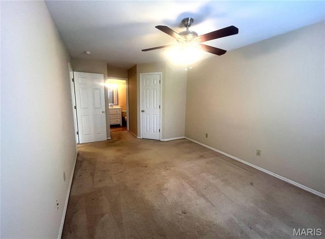 1111 Pocono Trail A, Ballwin, MO 63021