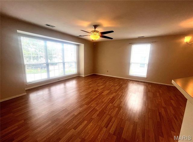 1111 Pocono Trail A, Ballwin, MO 63021