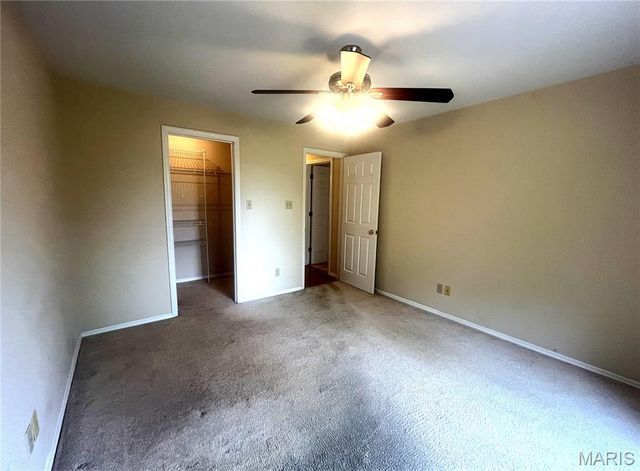 1111 Pocono Trail A, Ballwin, MO 63021