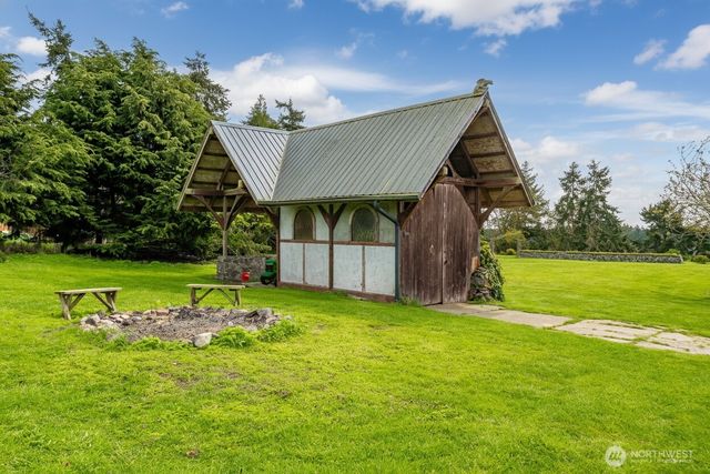 2030 Zylstra Road, Oak Harbor, WA 98277