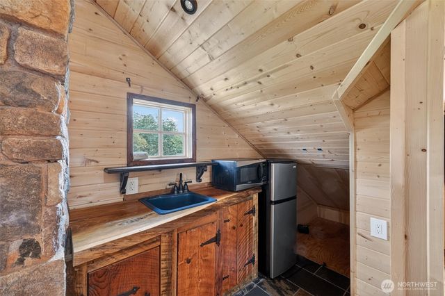 2030 Zylstra Road, Oak Harbor, WA 98277