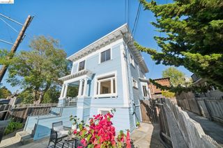 2707 Dana St, Berkeley, CA 94705