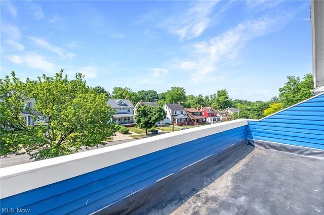 3289 Silsby Road, Cleveland Heights, OH 44118