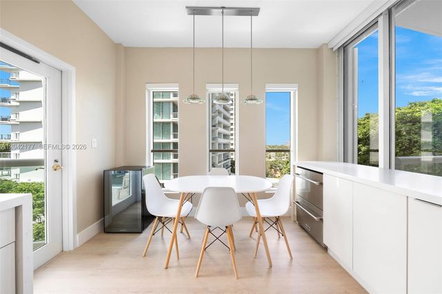 2645 S Bayshore Dr 601, Miami, FL 33133