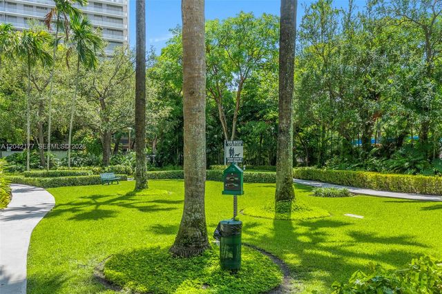 2645 S Bayshore Dr 601, Miami, FL 33133