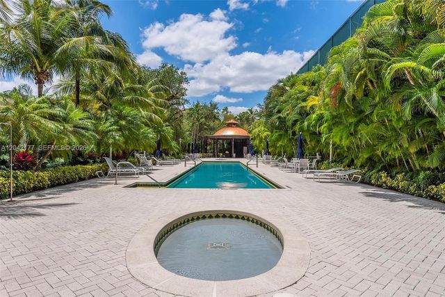 2645 S Bayshore Dr 601, Miami, FL 33133