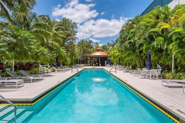 2645 S Bayshore Dr 601, Miami, FL 33133