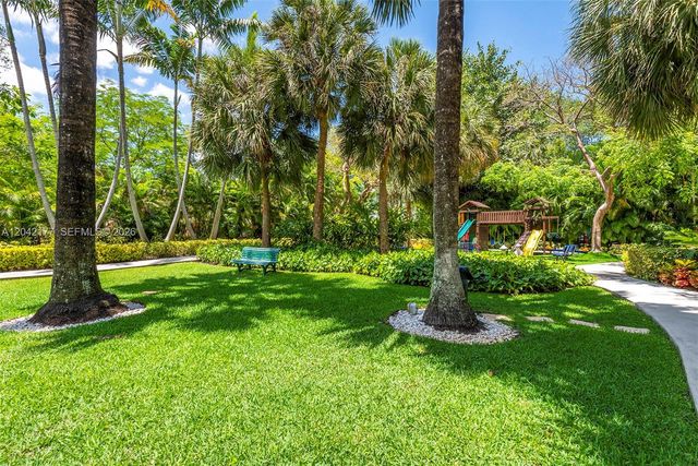 2645 S Bayshore Dr 601, Miami, FL 33133