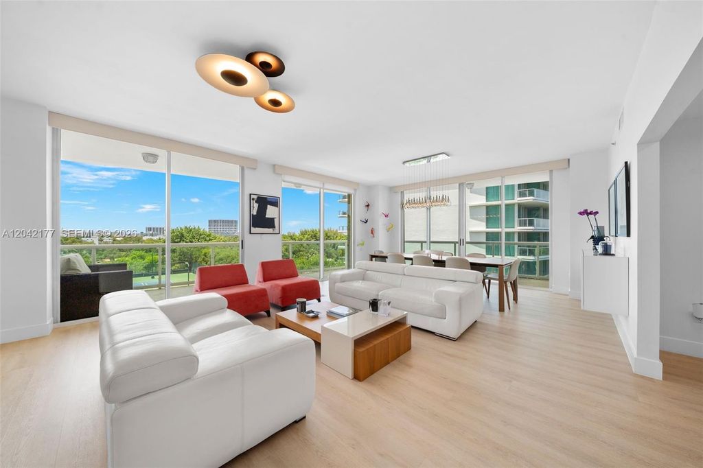 2645 S Bayshore Dr 601, Miami, FL 33133