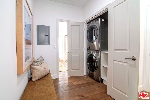 921 S Sierra Bonita Avenue, Los Angeles, CA 90036