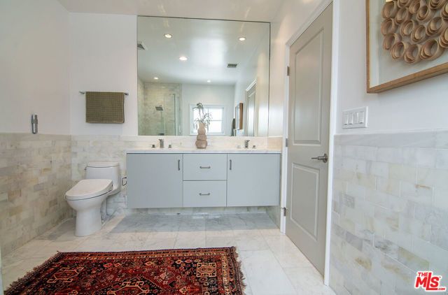 921 S Sierra Bonita Avenue, Los Angeles, CA 90036