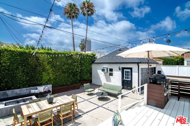 921 S Sierra Bonita Avenue, Los Angeles, CA 90036
