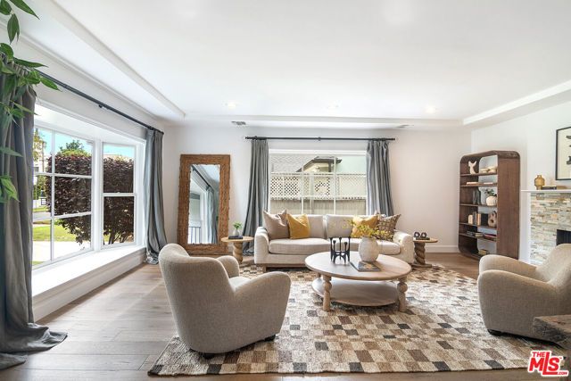 921 S Sierra Bonita Avenue, Los Angeles, CA 90036