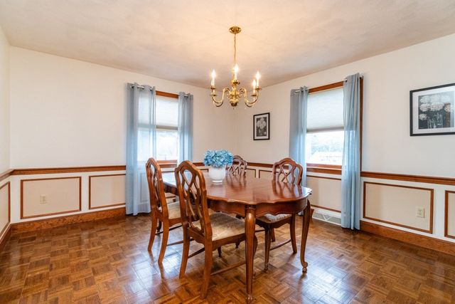 2 Mccarthy Dr, Burlington, MA 01803
