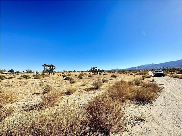 11975 Primavera Road, Pinon Hills, CA 92372