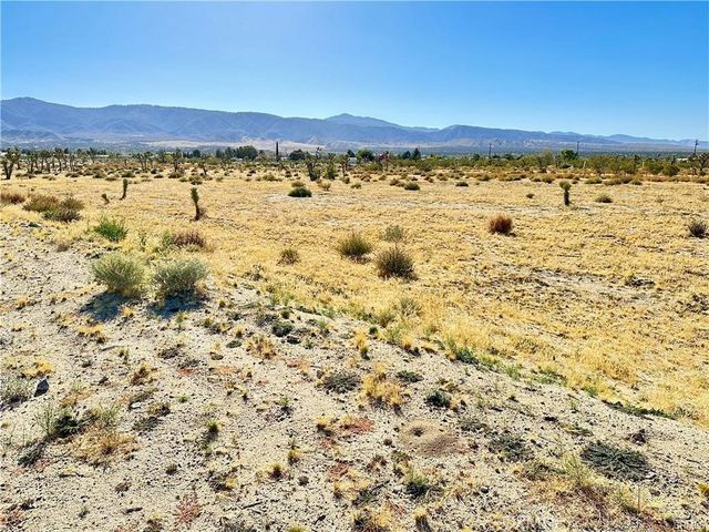11975 Primavera Road, Pinon Hills, CA 92372
