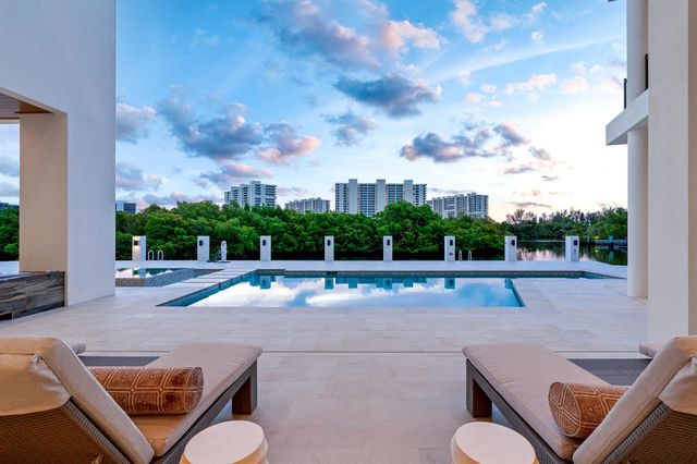 4080 Ibis Point Circle, Boca Raton, FL 33431