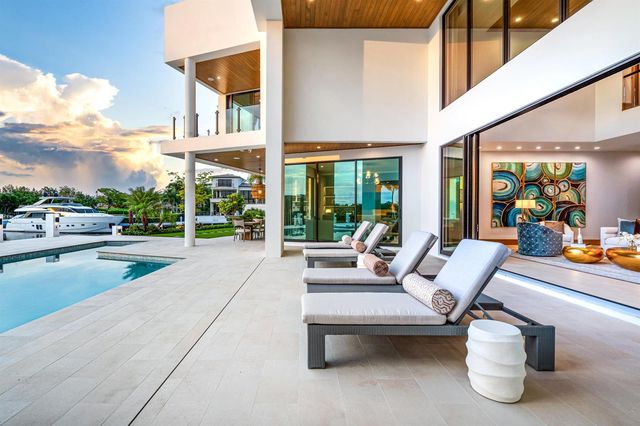 4080 Ibis Point Circle, Boca Raton, FL 33431