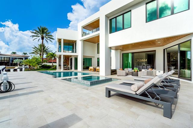 4080 Ibis Point Circle, Boca Raton, FL 33431