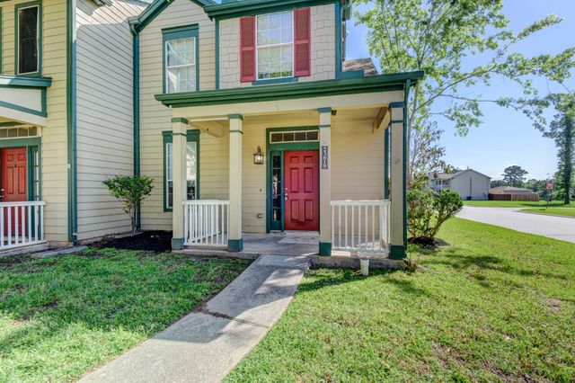 23618 Wildwood Green Way, Spring, TX 77373