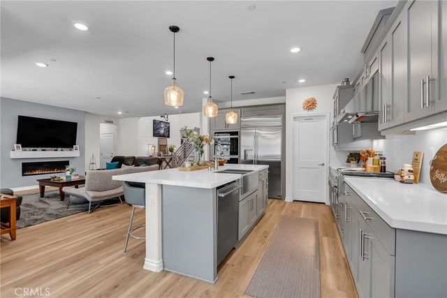 2760 Chad Zeller Lane, Corona, CA 92882