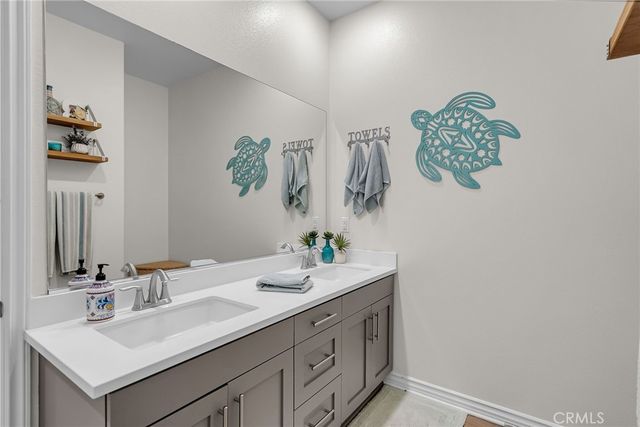 2760 Chad Zeller Lane, Corona, CA 92882