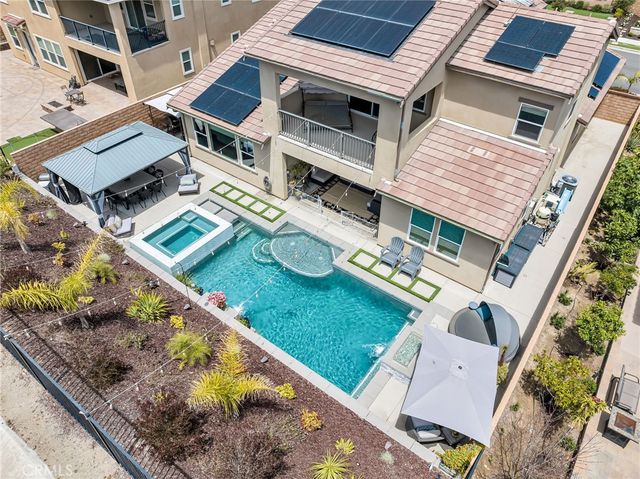 2760 Chad Zeller Lane, Corona, CA 92882