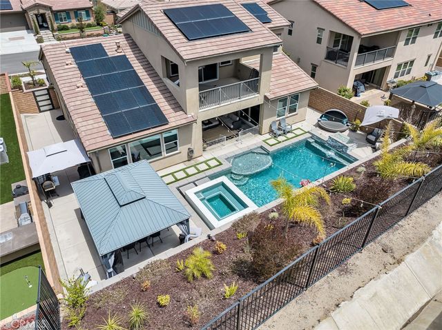 2760 Chad Zeller Lane, Corona, CA 92882