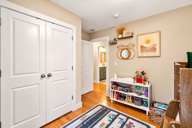 4 O'reilly Lane, Foxboro, MA 02035