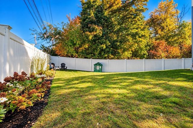 4 O'reilly Lane, Foxboro, MA 02035