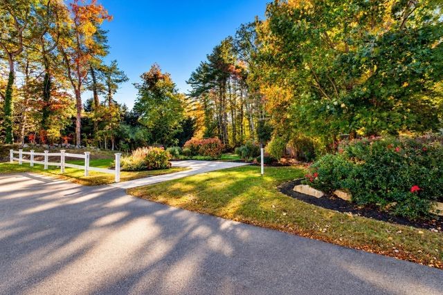 4 O'reilly Lane, Foxboro, MA 02035