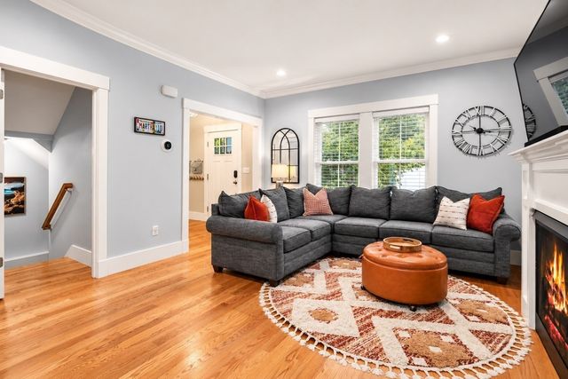 4 O'reilly Lane, Foxboro, MA 02035