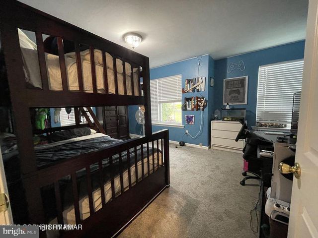 51 LOWER RIDGEVIEW CIR E, East Stroudsburg, PA 18302