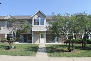 525 E Jefferson Street 1B, Bensenville, IL 60106