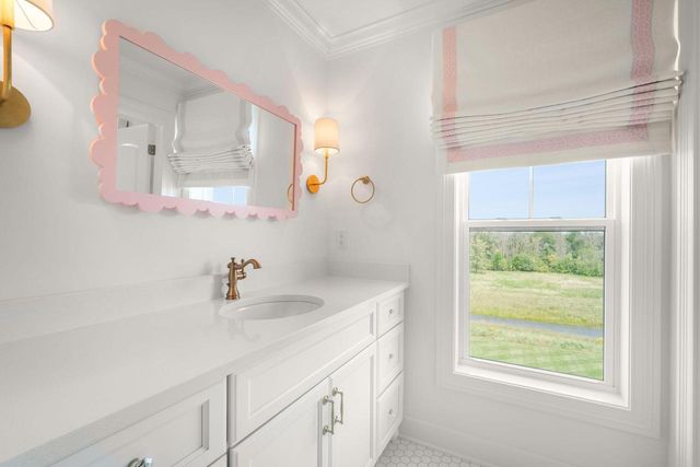 N41W23622 Century Farm ROAD, Pewaukee, WI 53072
