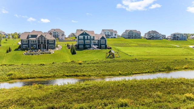 N41W23622 Century Farm ROAD, Pewaukee, WI 53072