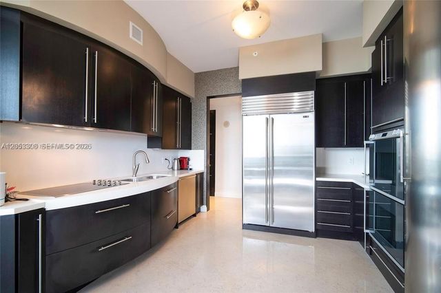 18101 Collins Ave 1101, Sunny Isles Beach, FL 33160